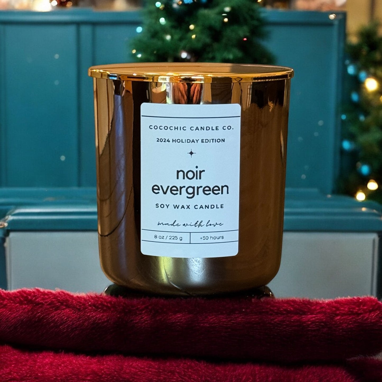 Noir Evergreen 8 oz Candle - Holiday Limited Edition